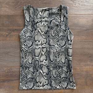 Zara Basic Snakeskin Print Sleeveless Scoop Neck Tank Top Sz Med